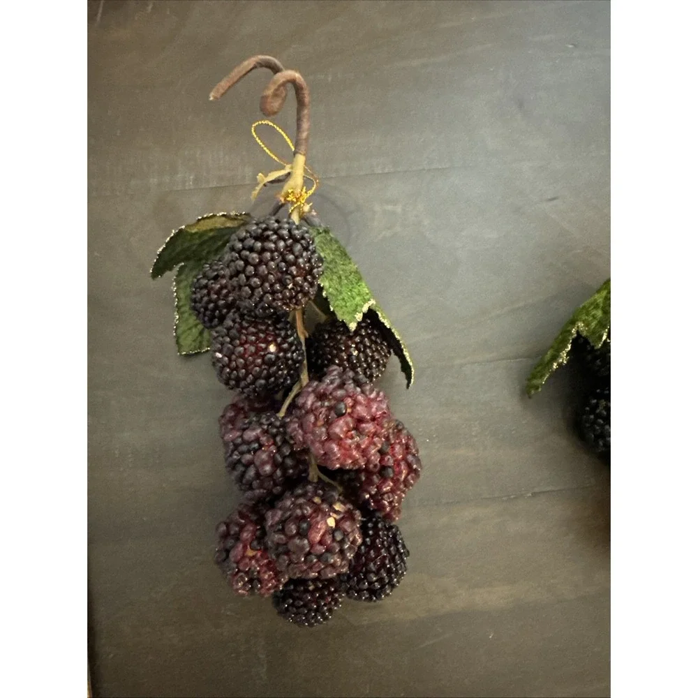 Vintage Realistic Blackberries Faux Fruit Bunch Cottage Core Home Decor 6